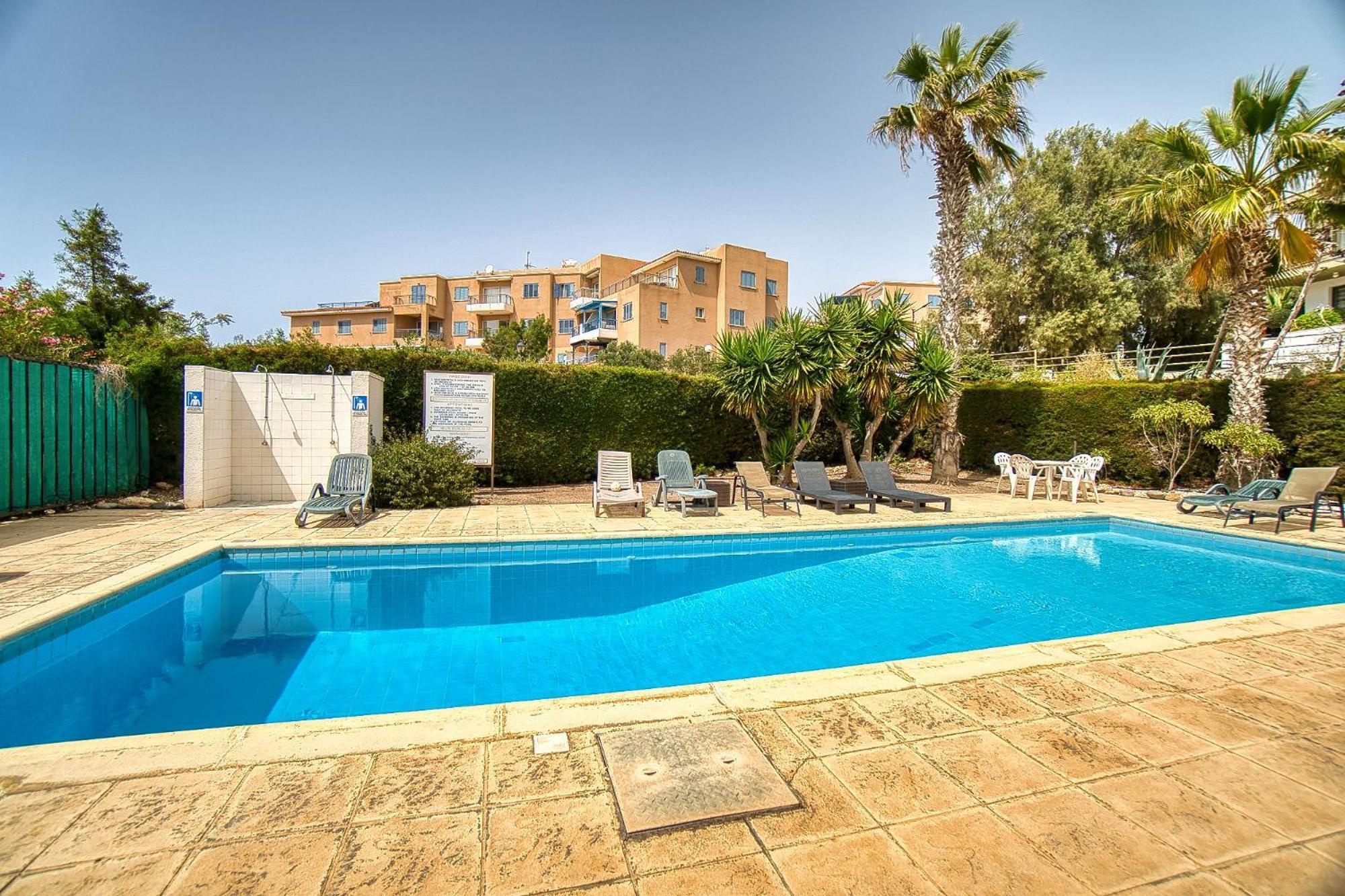 Diamond 206 * Paphos